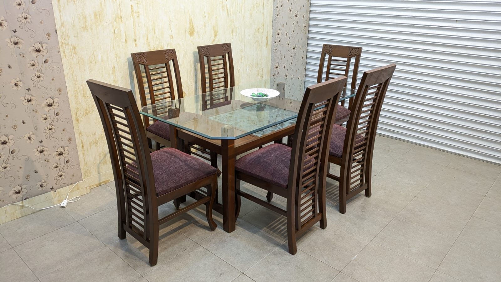 6 Seater Dining Table
