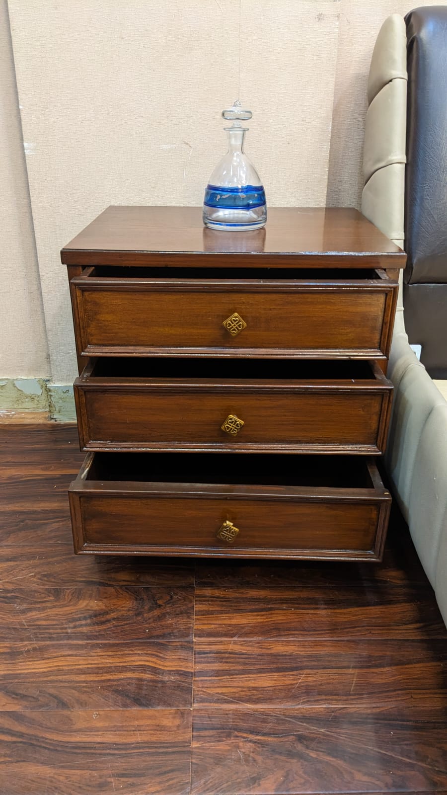 🔥Imported 🔥 Fully Coushioned Bedroom Set
