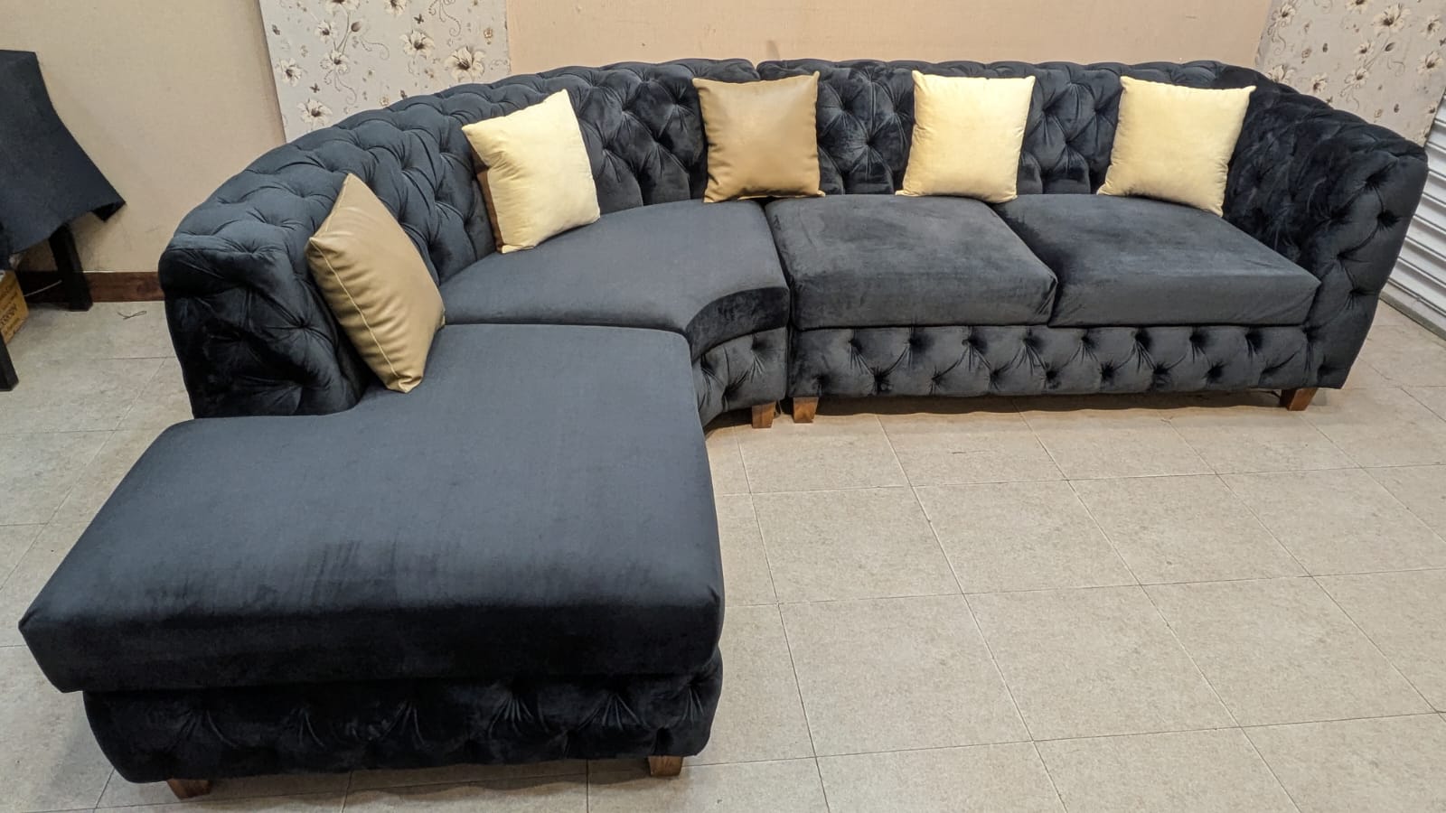 Modern Design 6 Seater L Shape Sofa Set