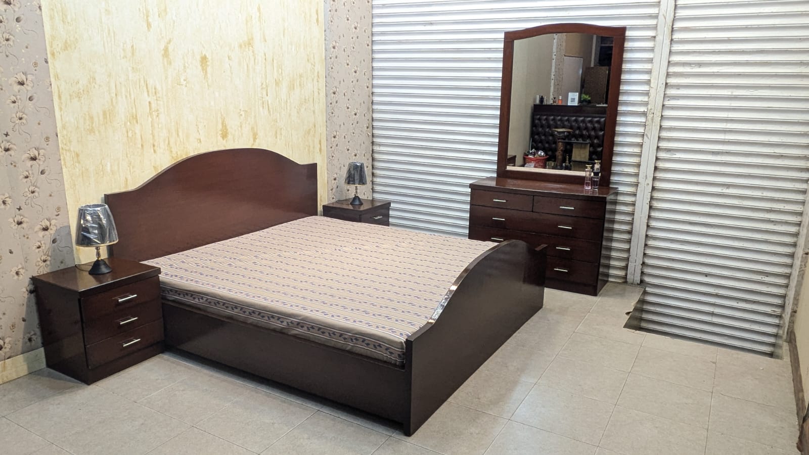 King size bed set