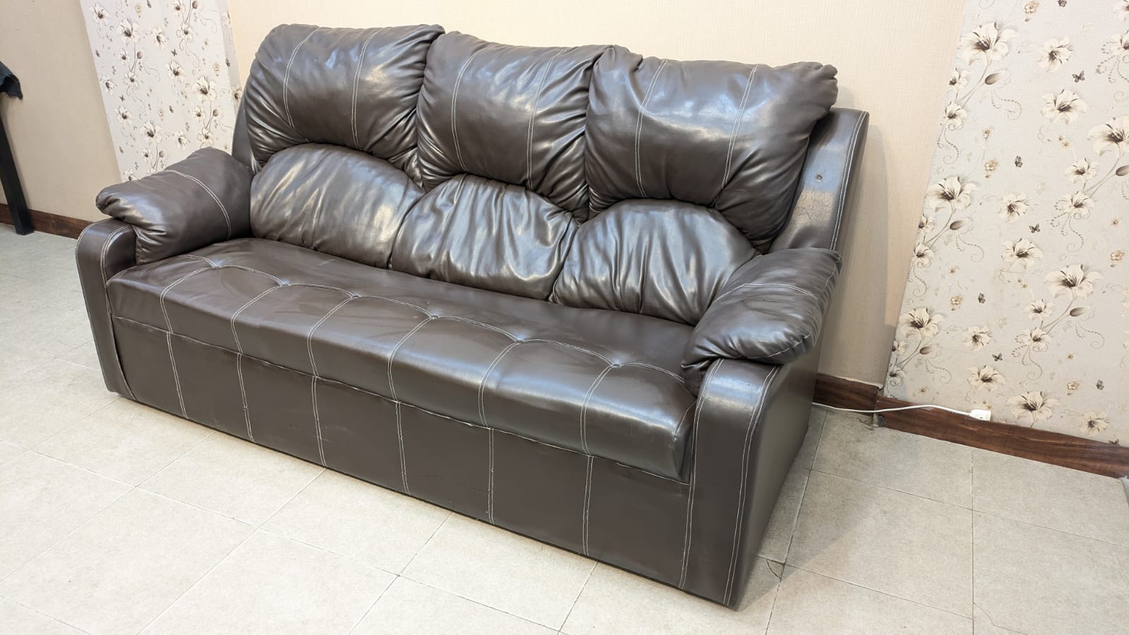 Comfortable 5 Seater Sofa Set