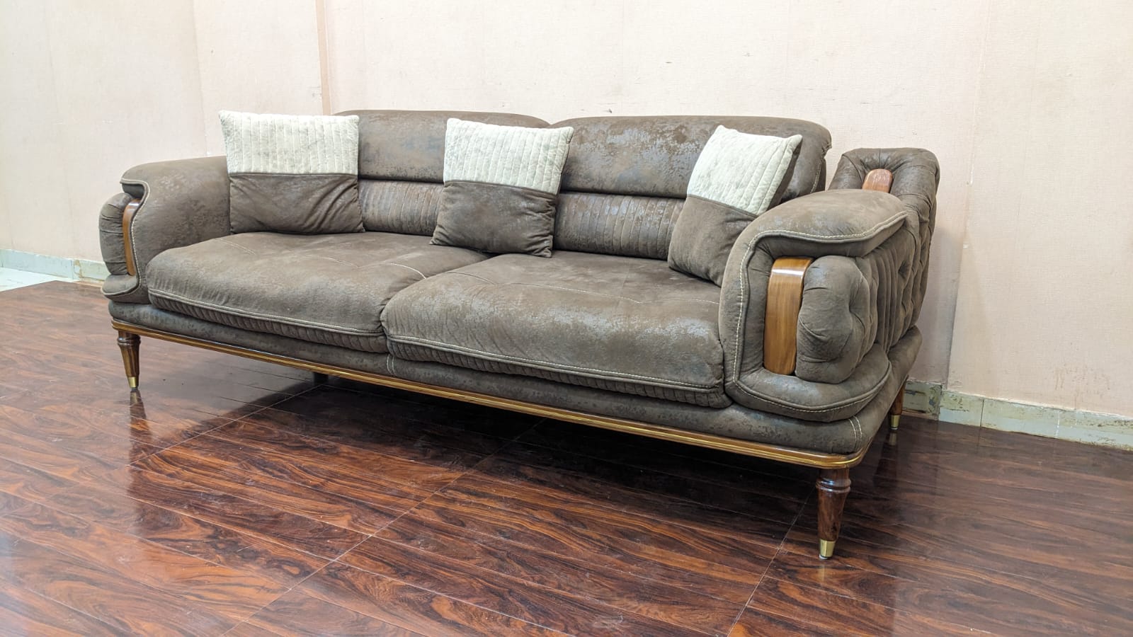 🔥Roshaan Furniture 🔥 Turkish Inspired 5 Seater Sofa Set with Tables