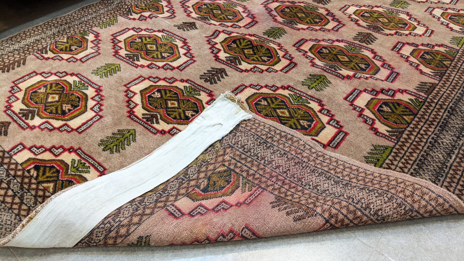 Hand Knotted Turkish Kilim Rug