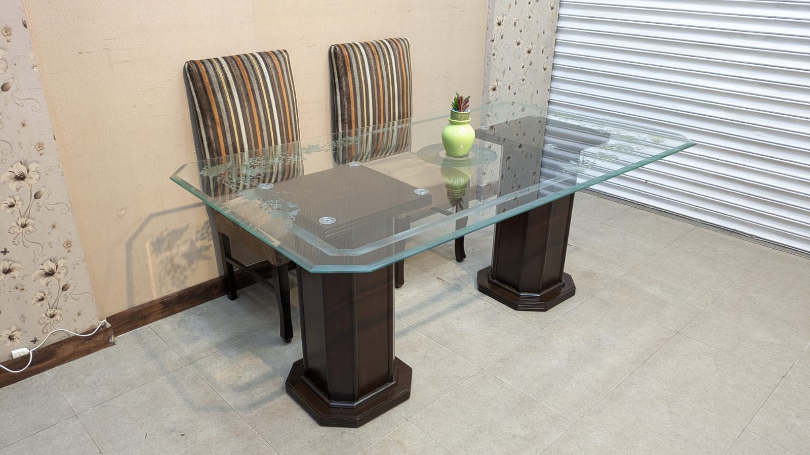 6 Seater Dining Table