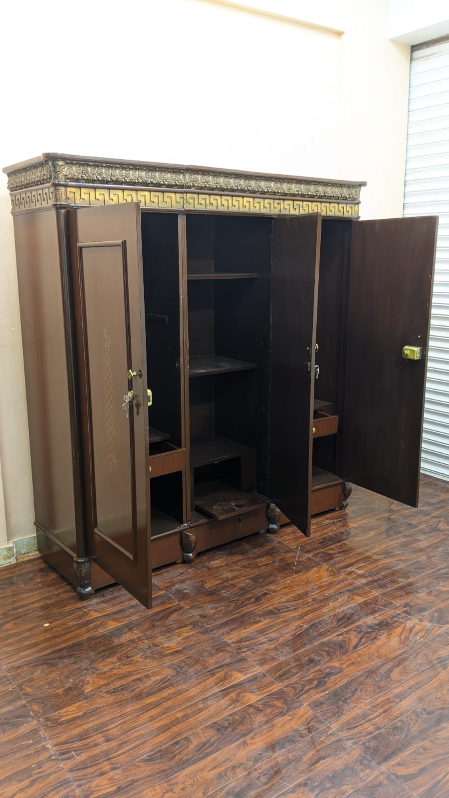Queen Size Bedroom Set