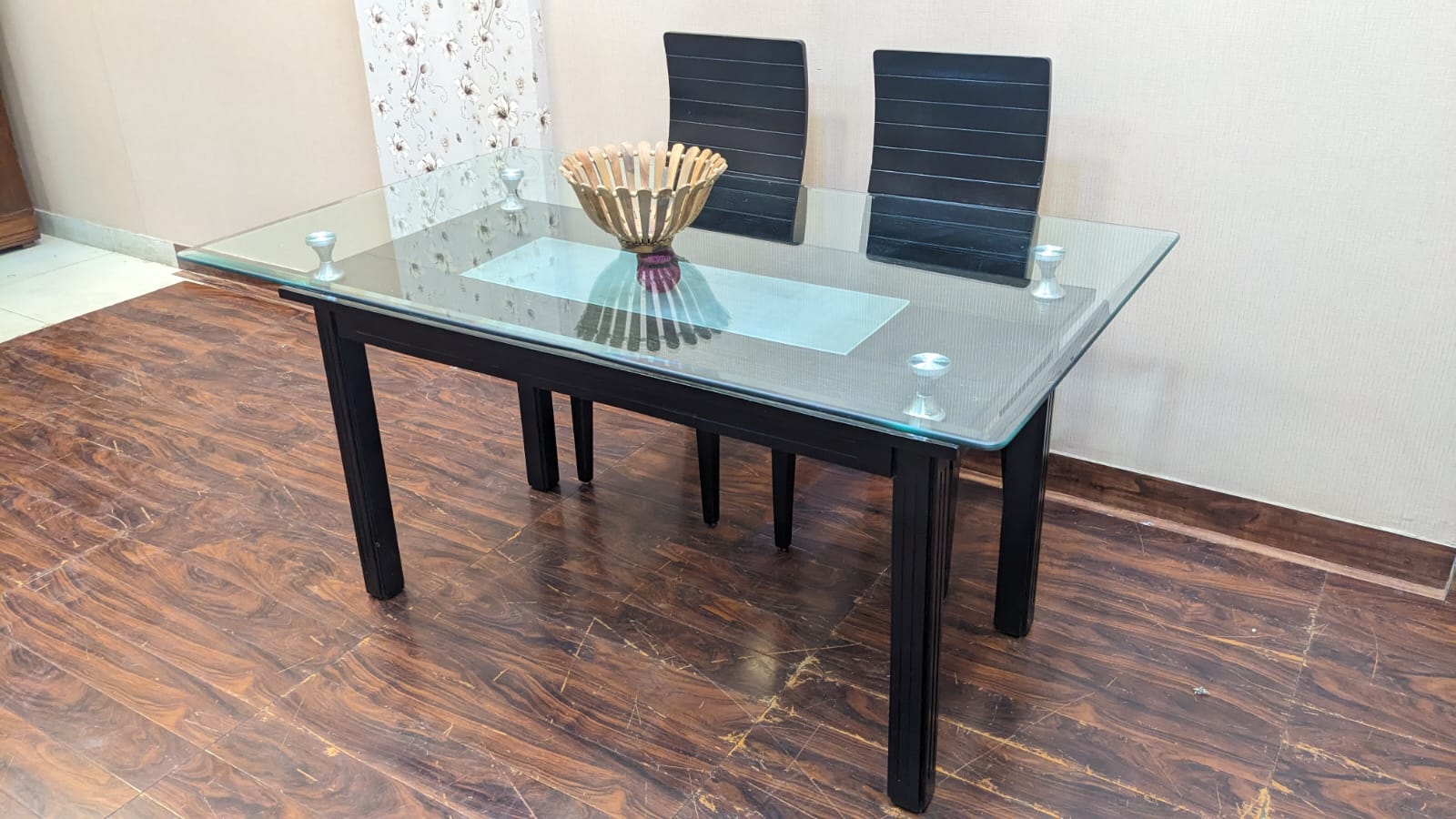 6 Seater Dining Table