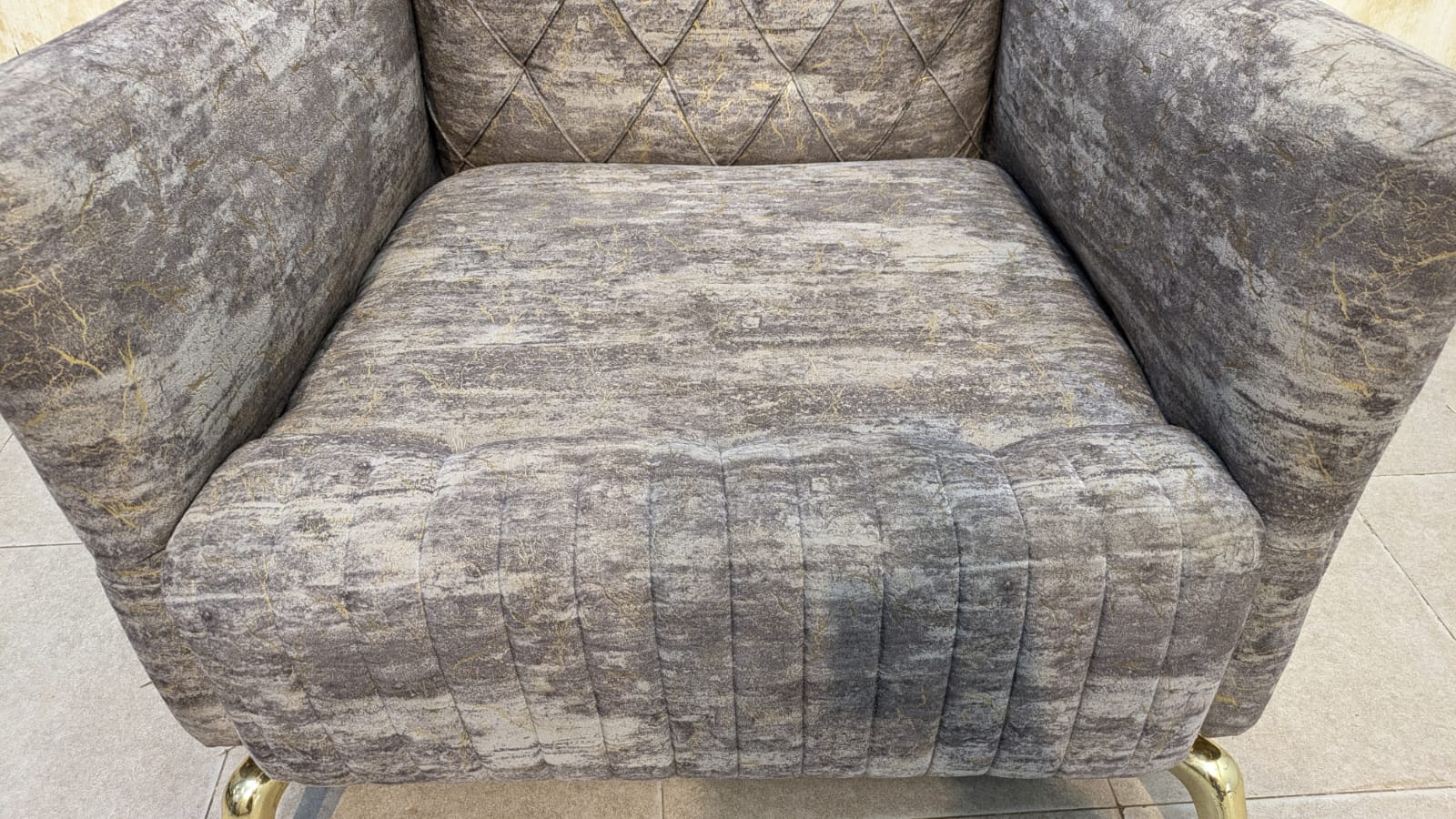 Turkish Design 7 Seater Sofa Set with Center Table