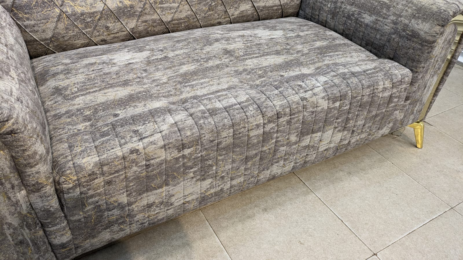 Turkish Design 7 Seater Sofa Set with Center Table