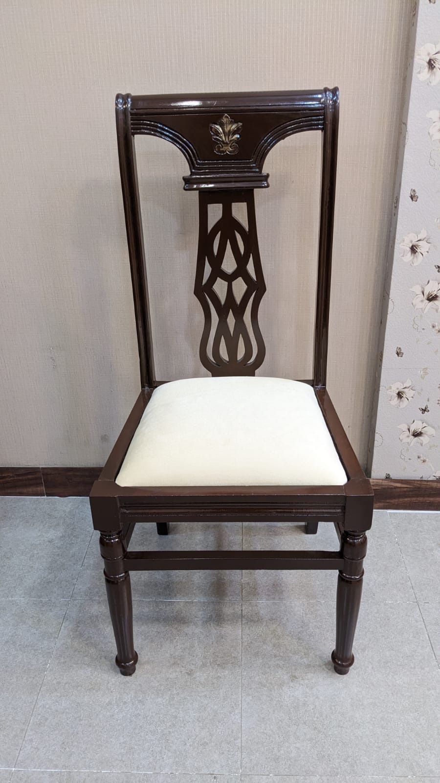 Solid Sheesham Wood 6 Seater Dining Table