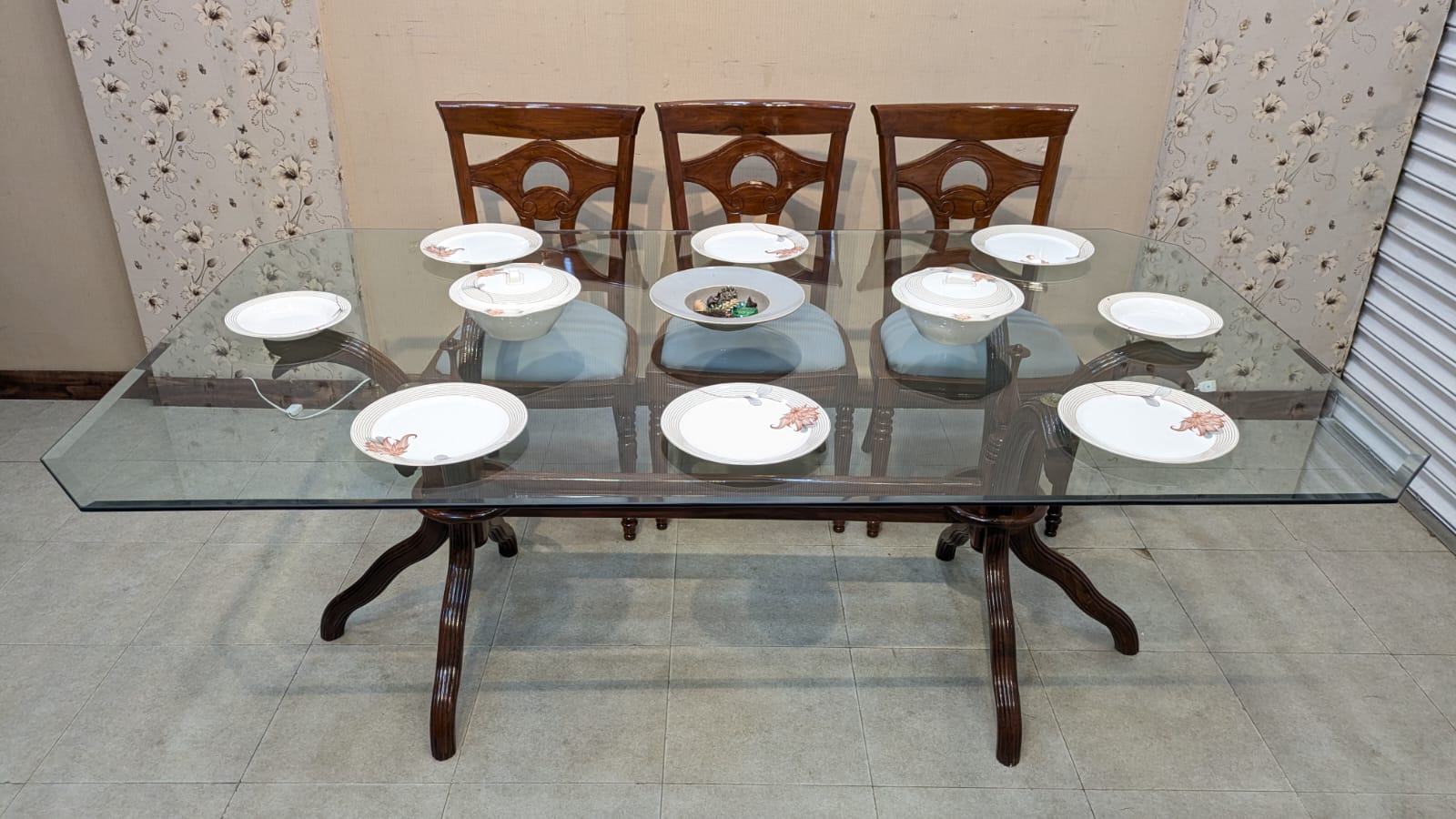 Solid Sheesham Wood 8 Seater Dining Table