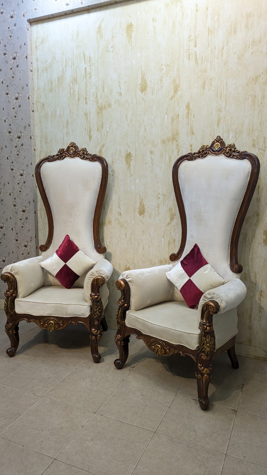 High back chair
