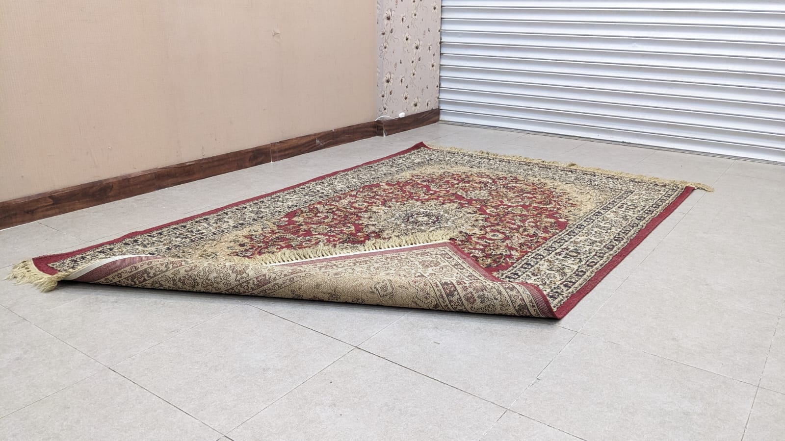 Machine Made Turkish Carpet