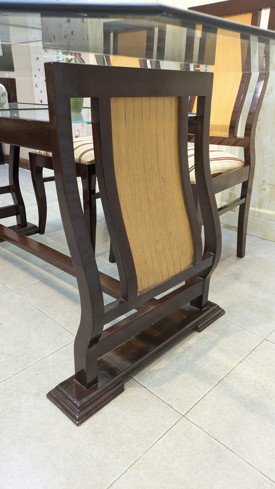 6 Seater Dining Table