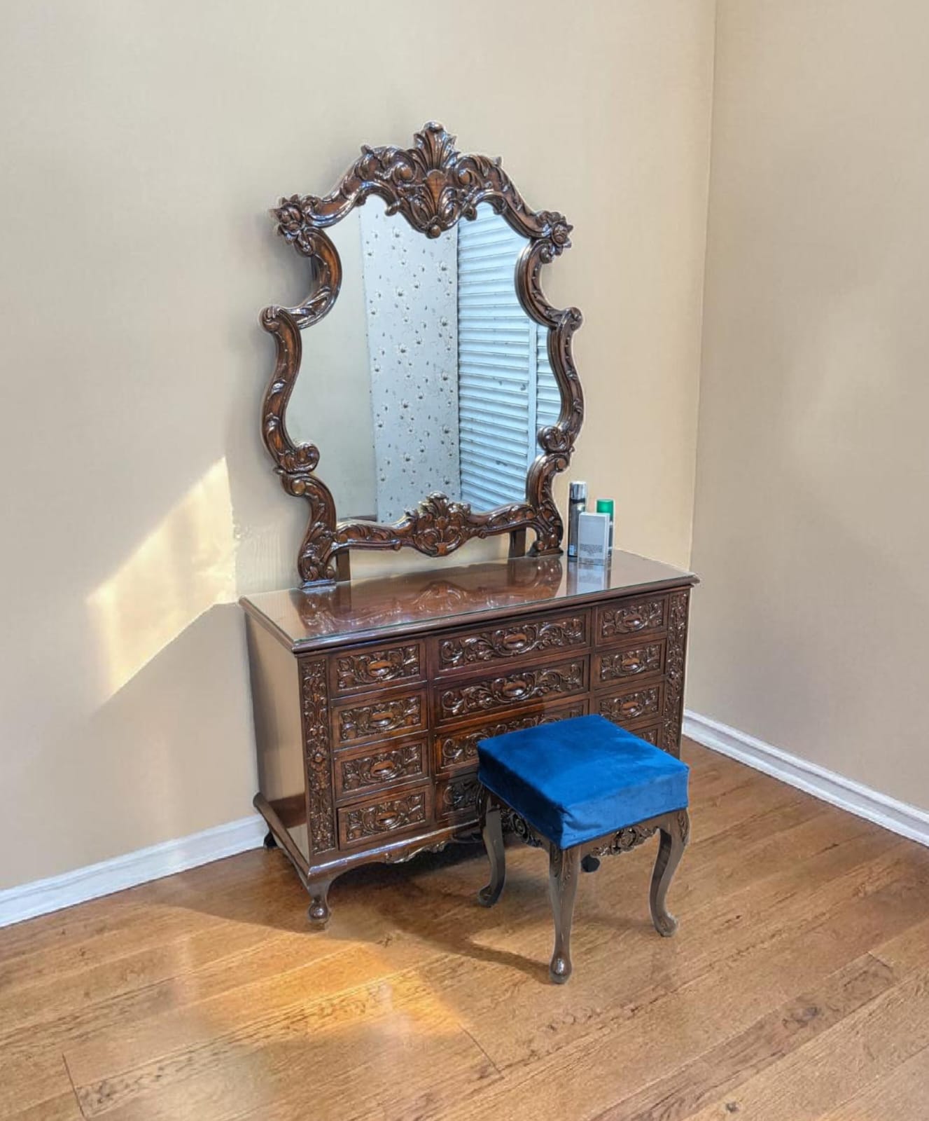 Antique King Size Bed Set