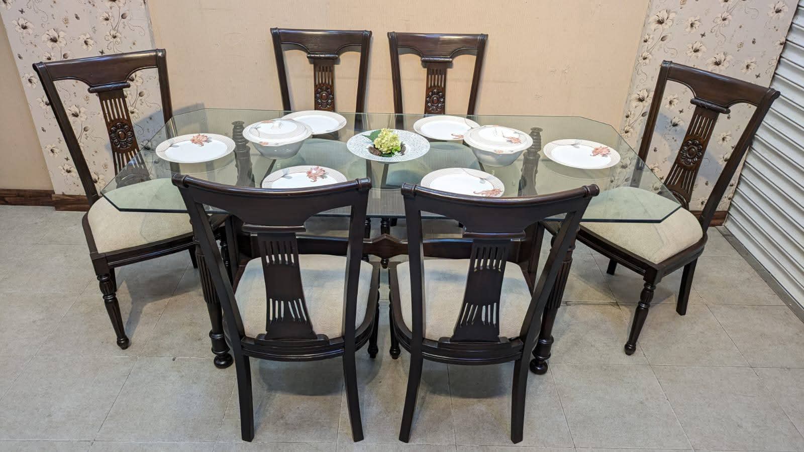 Solid Sheesham Wood 6 Seater Dining Table