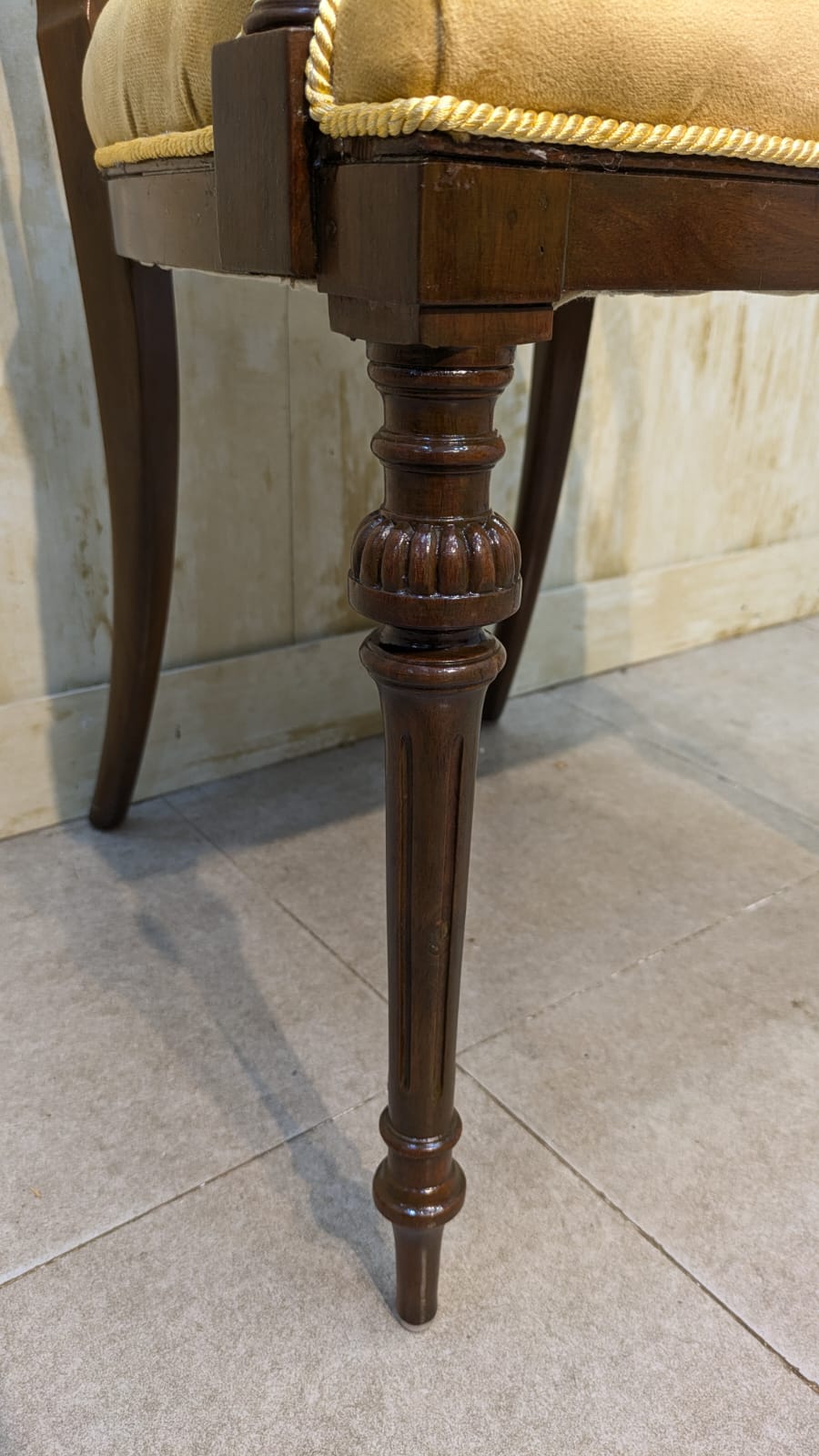 Coffee Chair With Table