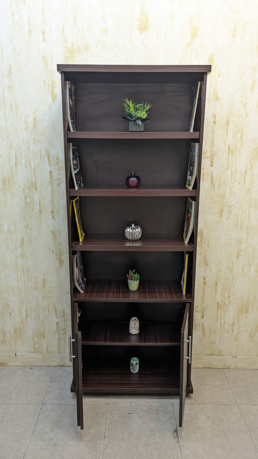 Book shelf