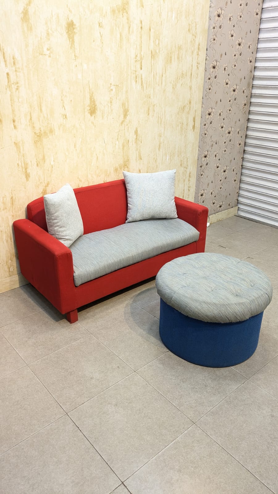 Kid 2 Seater Sofa Set With Ottoman