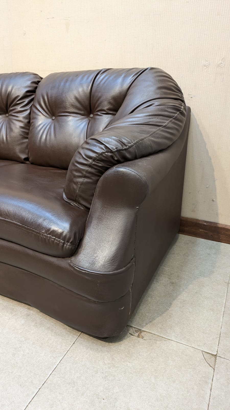 Comfortable 2 Seater Sofa