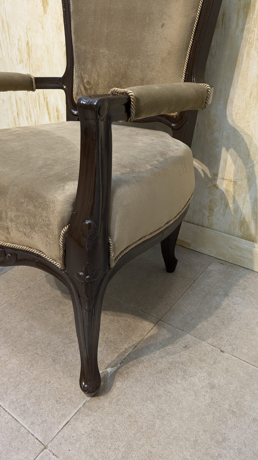 Room Chair