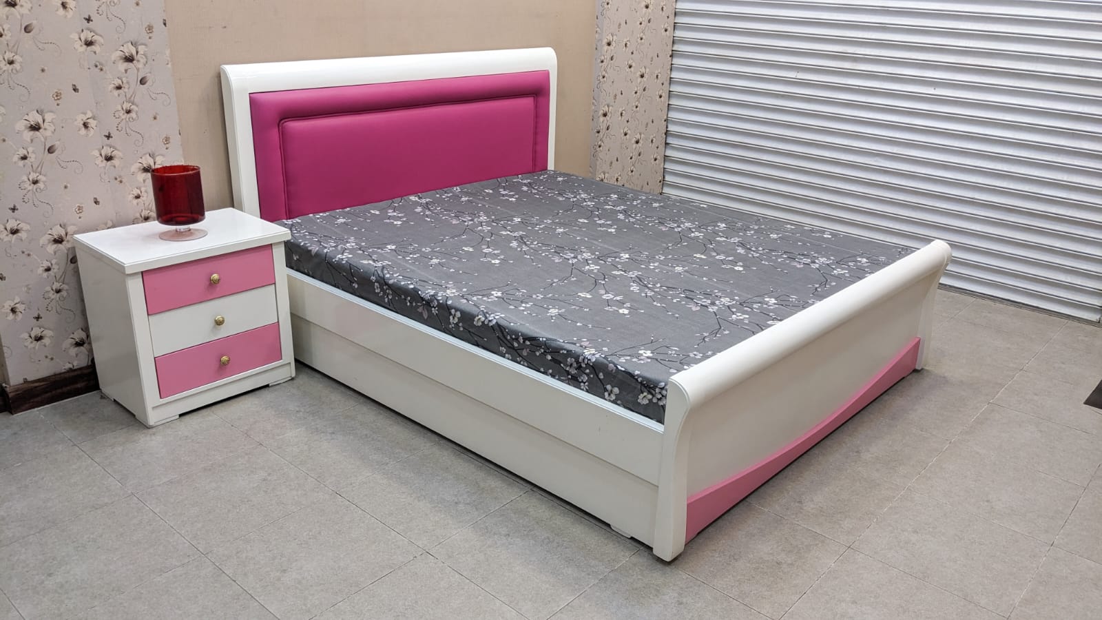 Princess Theme Queen Size Bed Set with Mattress