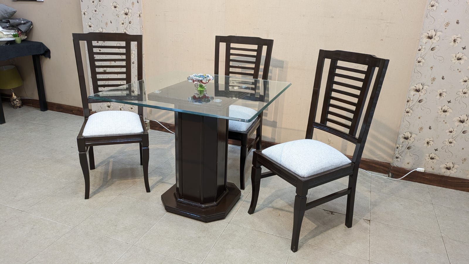 Sheesham Wood 4 Seater Dining Table