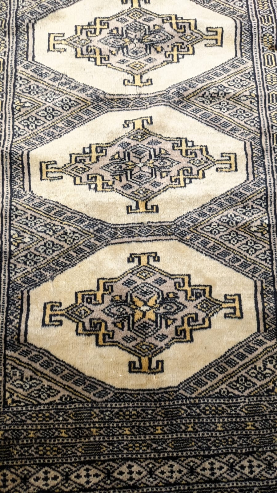 Vintage PAK Jaldar Hand Knotted Carpet