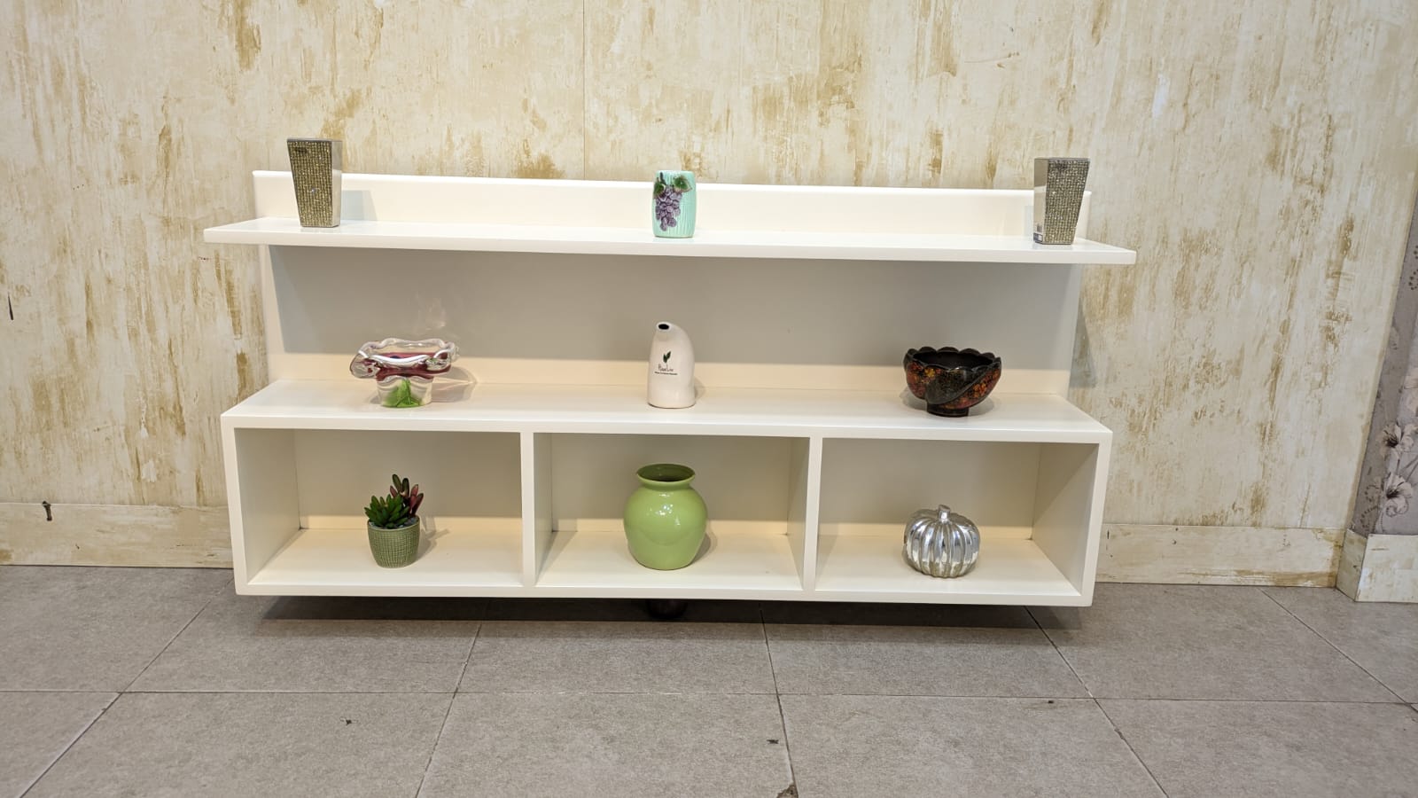 Display Shelf