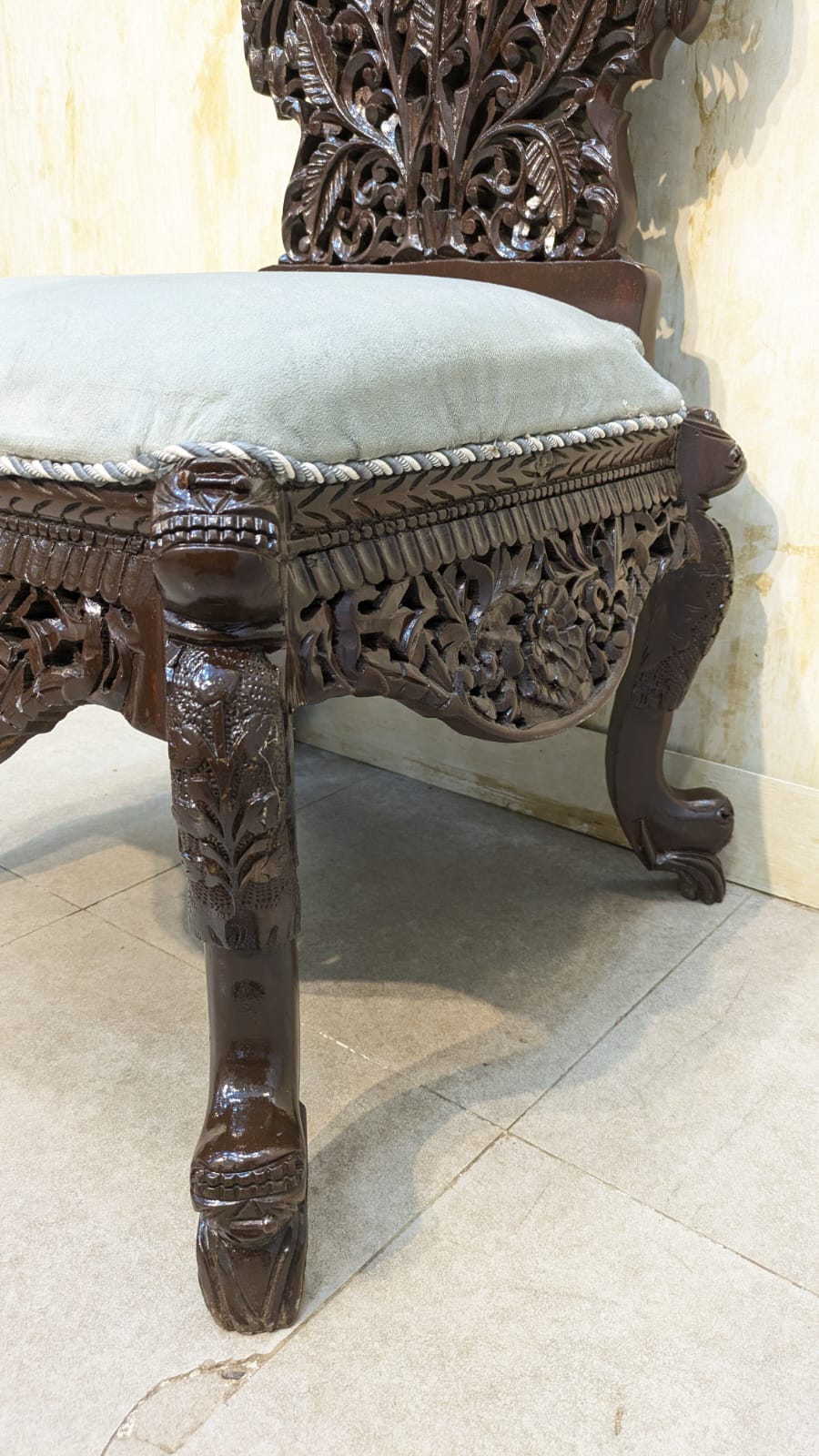 Sheesham Wood Pair Of peri Chair with Ottoman