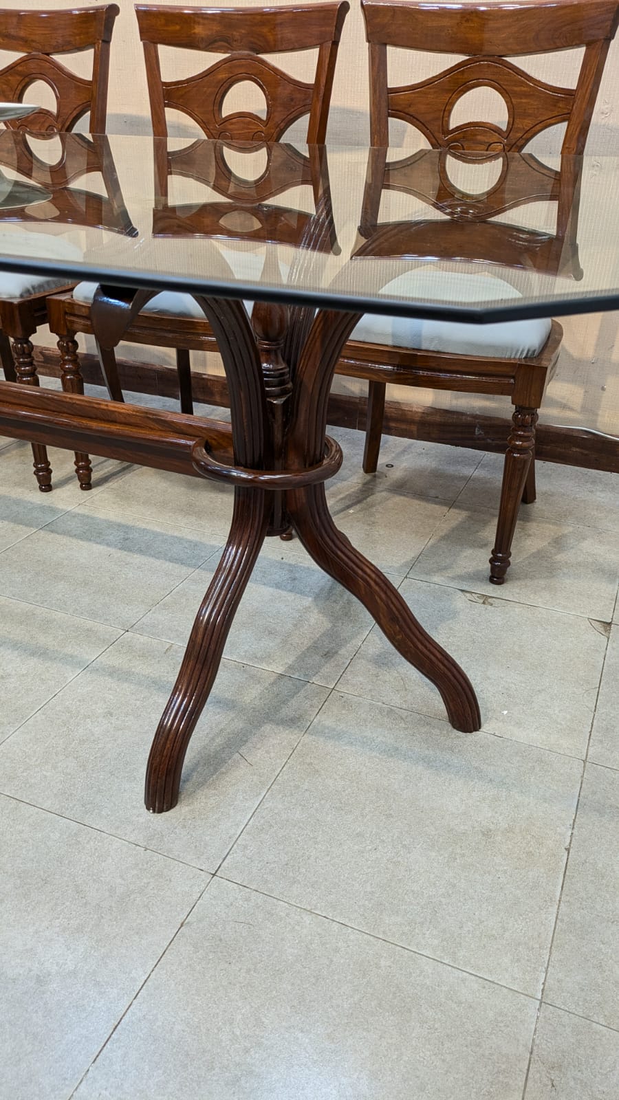Solid Sheesham Wood 8 Seater Dining Table