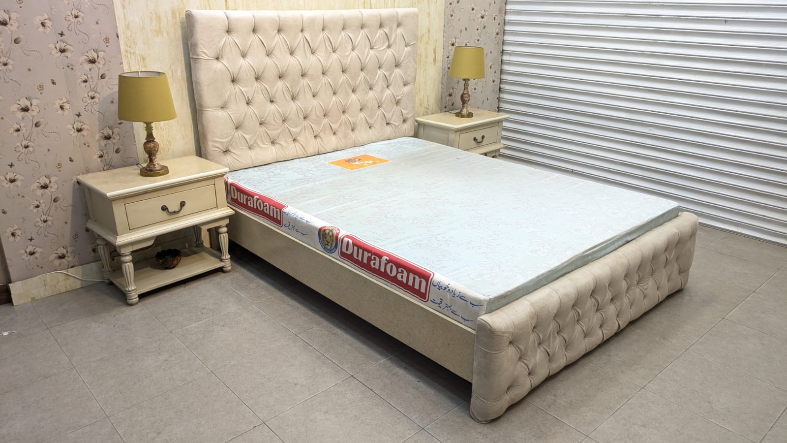 Queen Size Bed Set