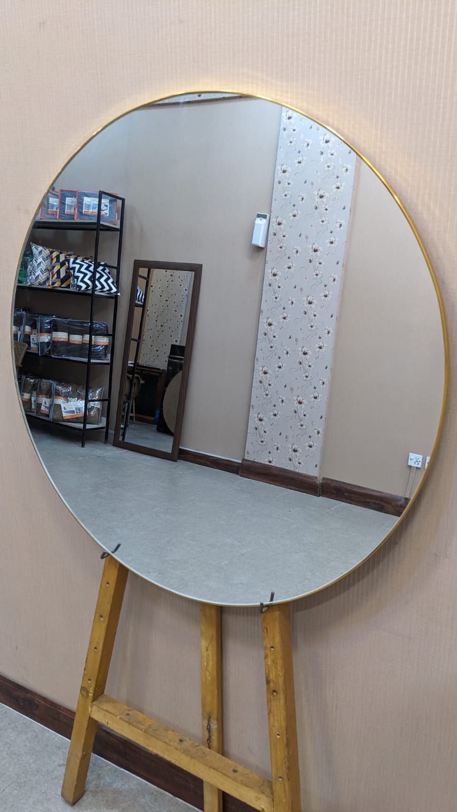 New Round Wall Mounted Mirror