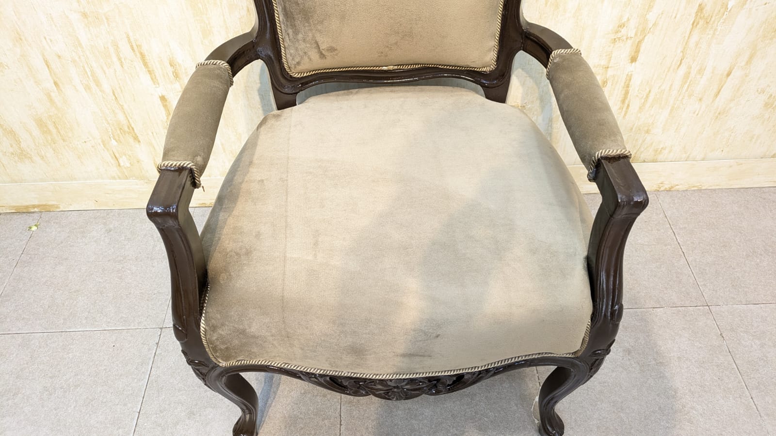Room Chair