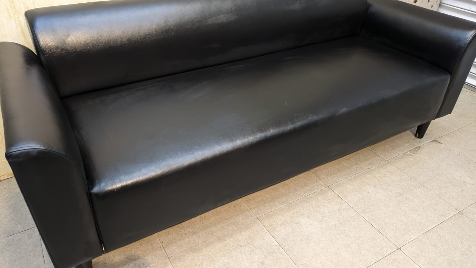 Habitt Osbourne 5 Seater Sofa Set