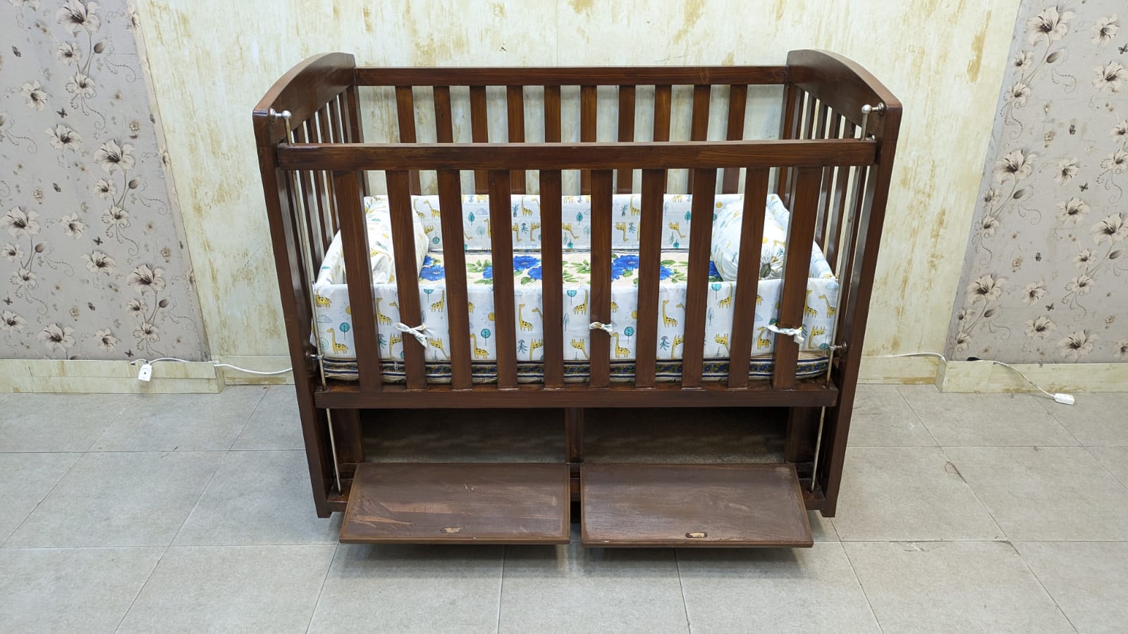 Baby Coat With Mattress