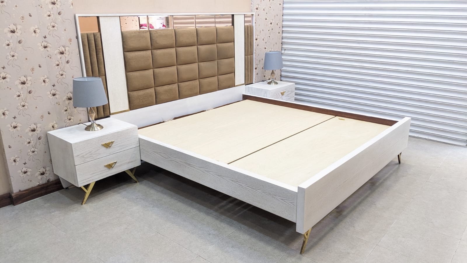 King Size Bedroom Set with Spring Mattress