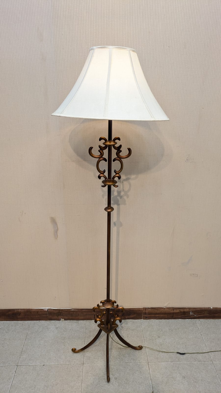 Vintage Italian Floor Lamp