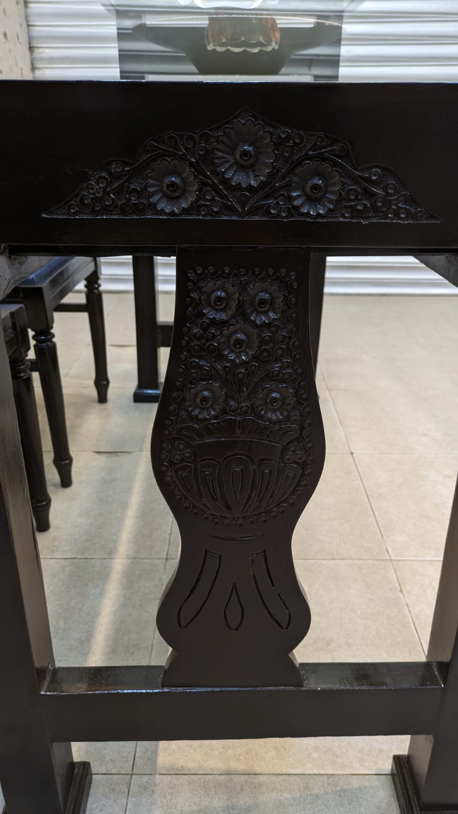 6 Seater Dining Table