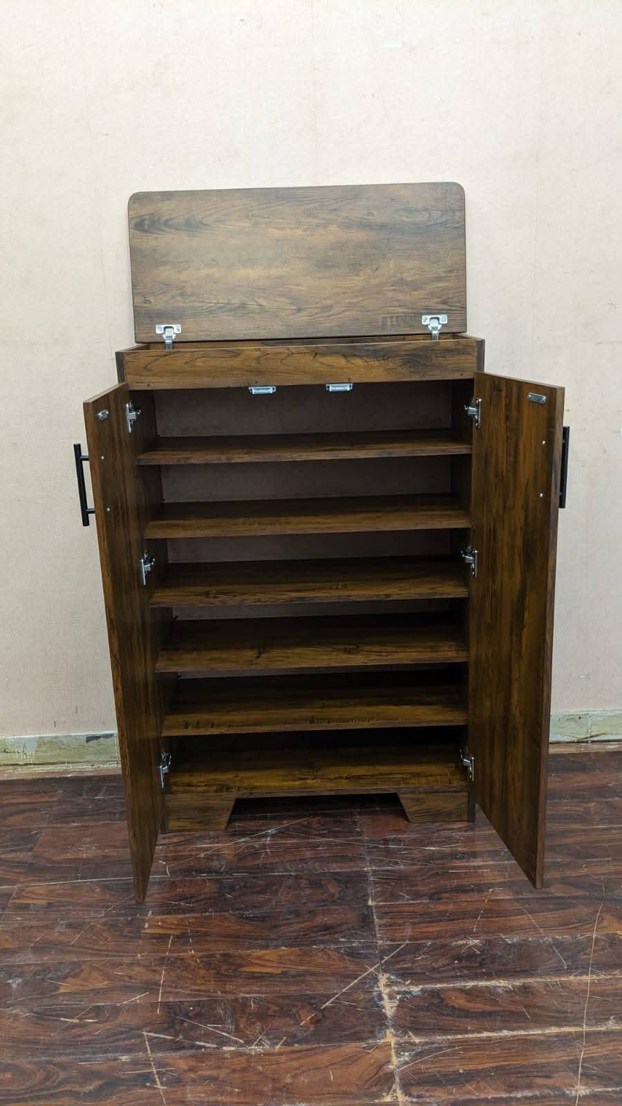 DivineCrafts Brand New Shoe Rack