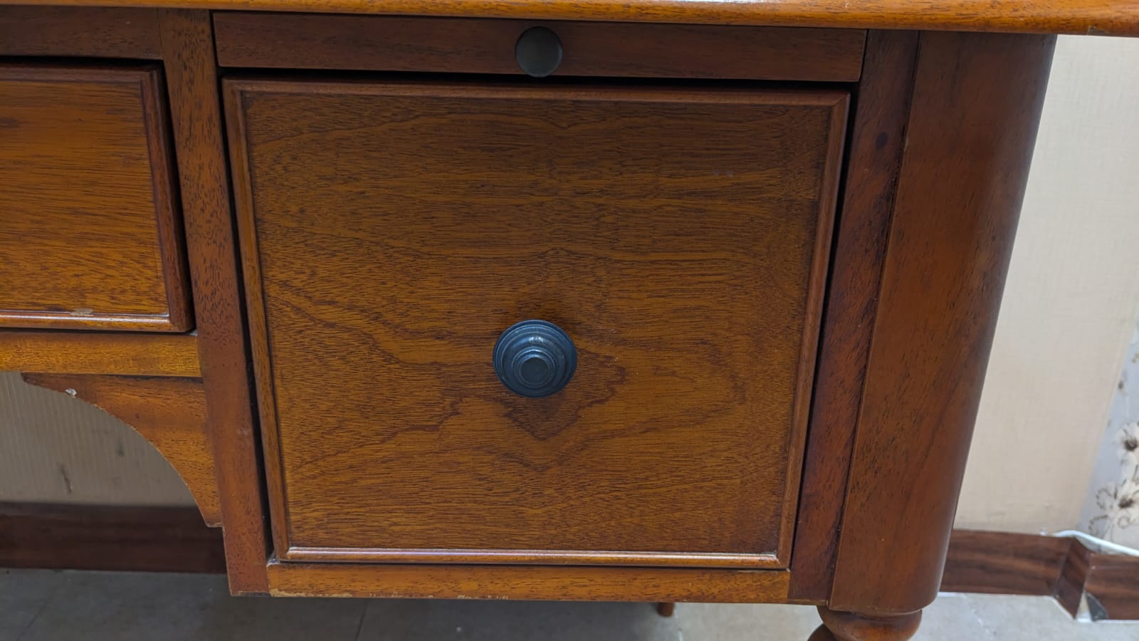 Interwood Writing Desk