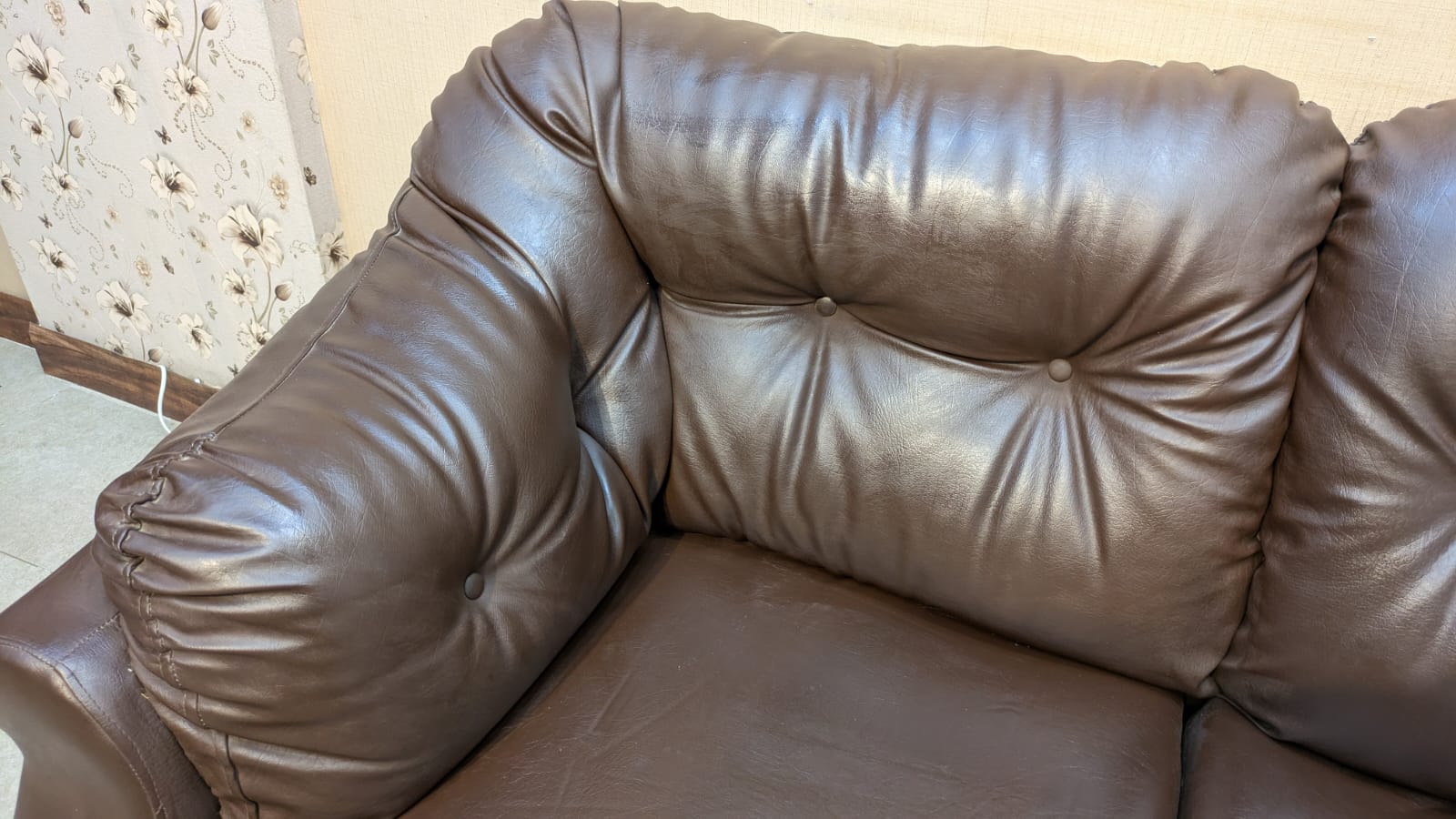 Comfortable 2 Seater Sofa