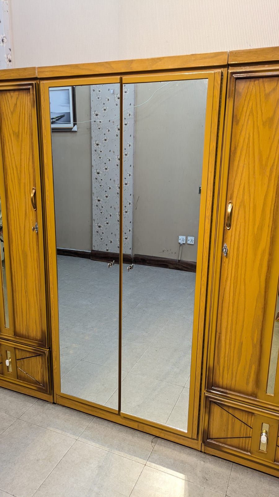 Turkish King Size Bedroom Set with Mattress