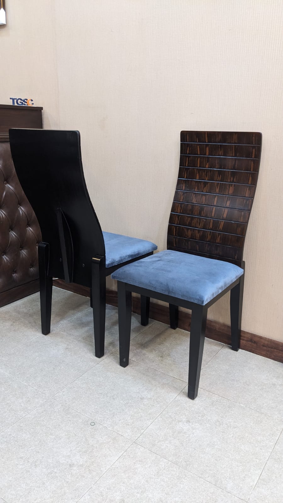 6 Seater Dining Table