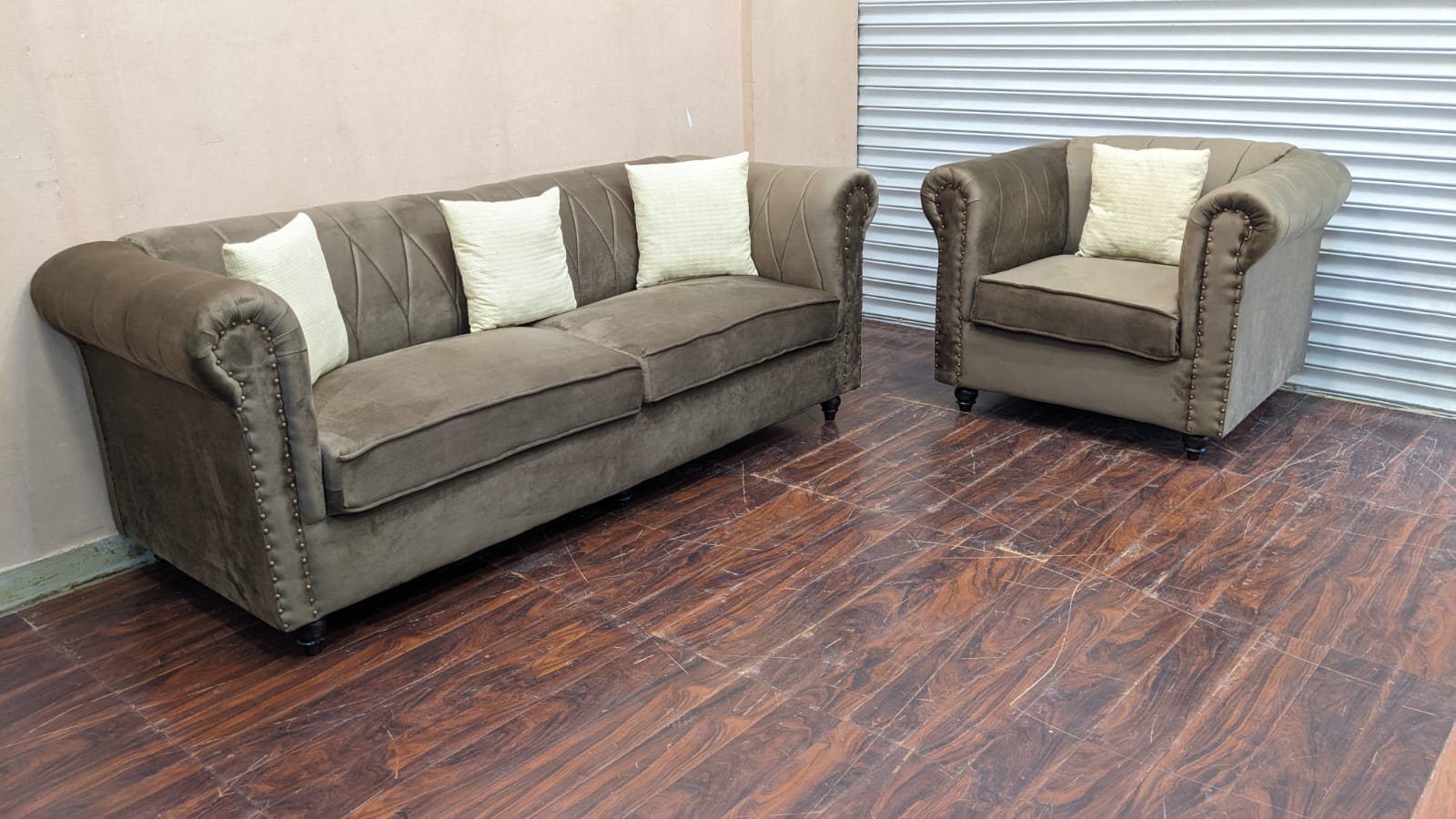 4 Seater Sofa Set