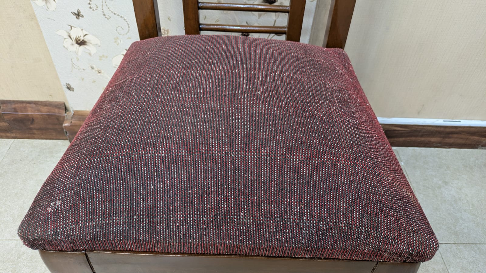 6 Seater Dining Table