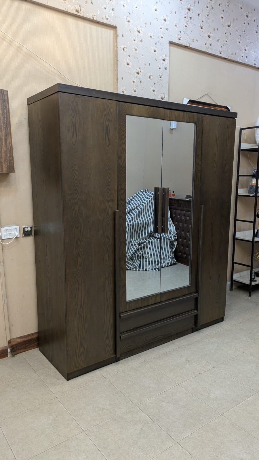 Habitt Cooper King Size Bedroom Set