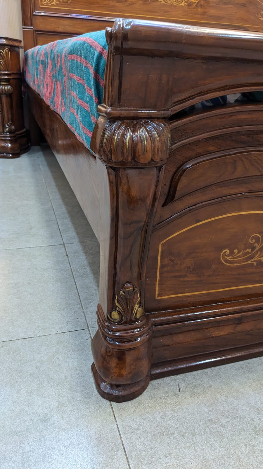 Solid Sheesham Wood King Size Bed Set