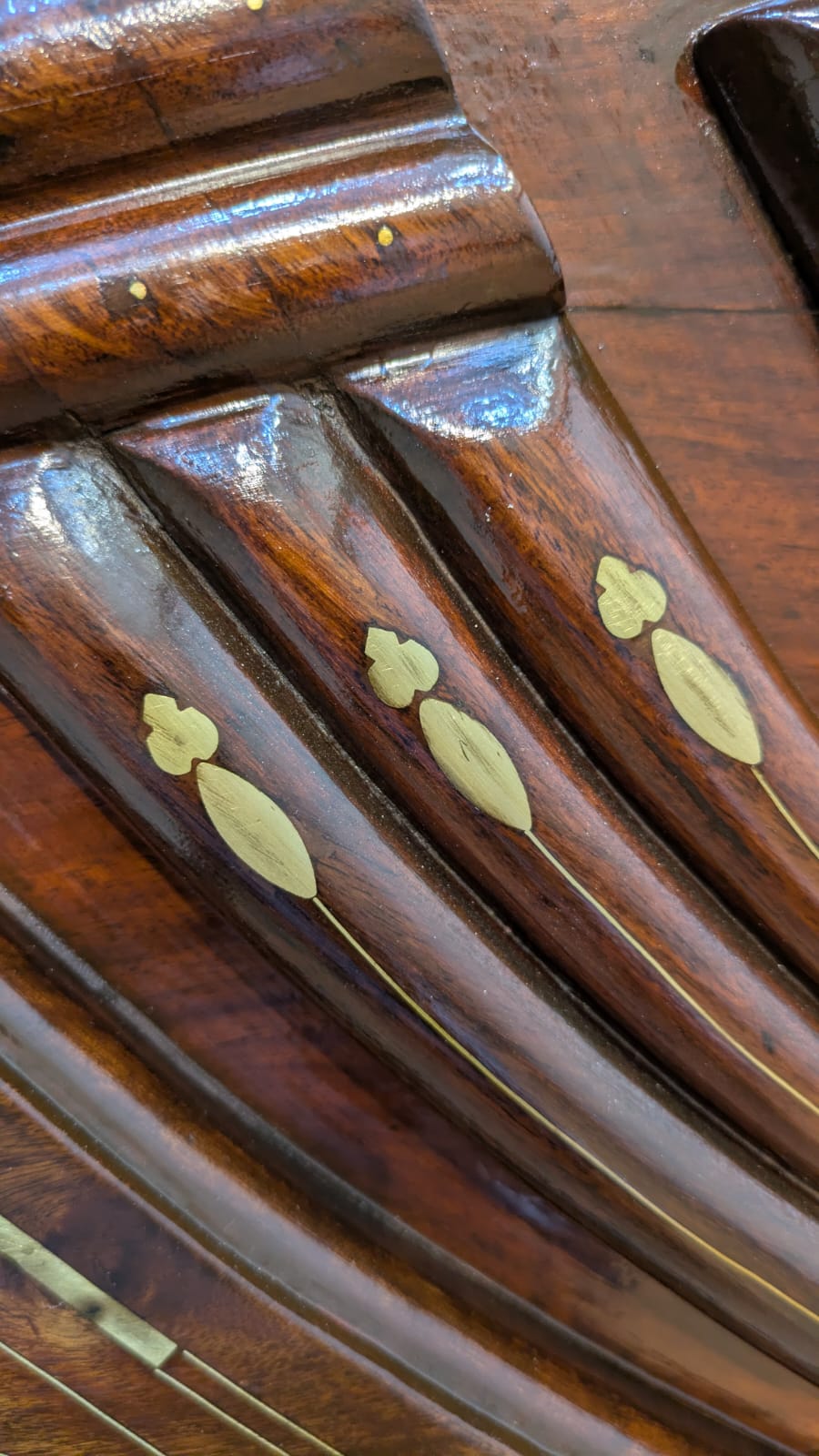 Solid Sheesham Wood Queen Size