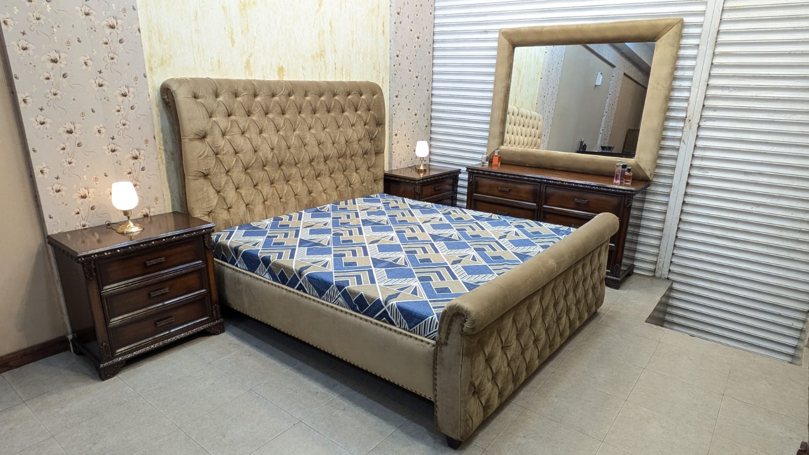 Modern Design King Size Bed Set