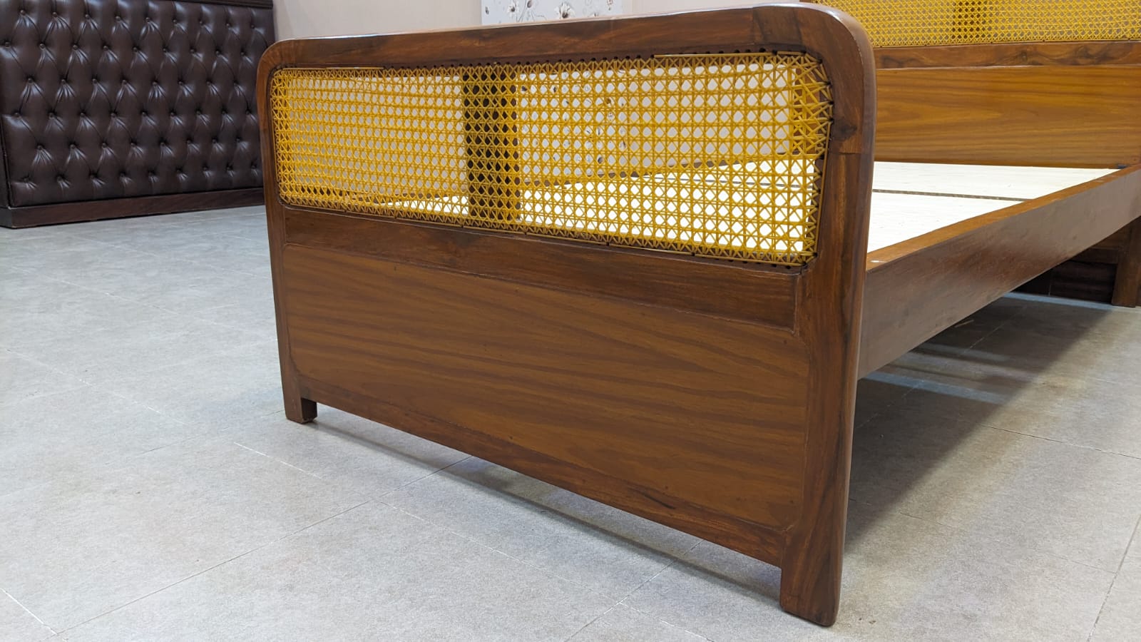 Solid Sheesham Wood Single Bed